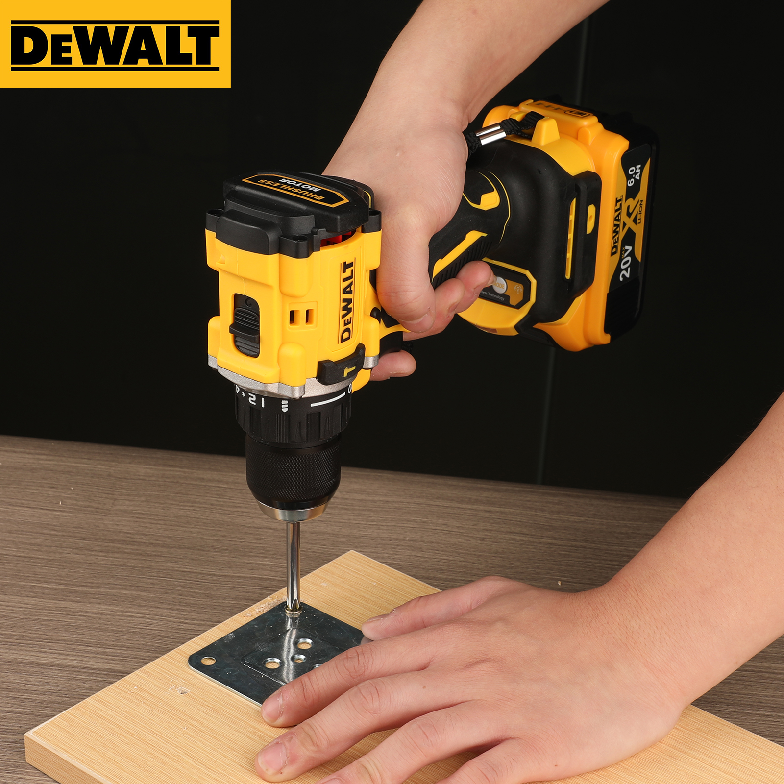DEWALT DCD805 20V Max XR Brush - مراجعة Woodworking Basic Tools وسعره