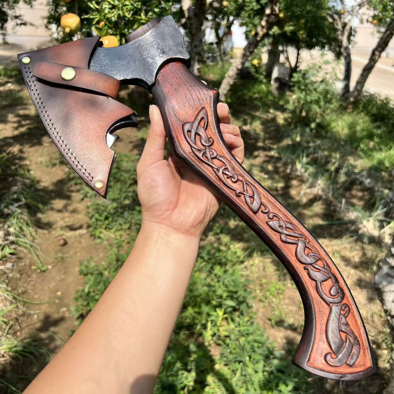 High-quality Carved Nordic Mul - مراجعة Woodworking Hatchet وسعره