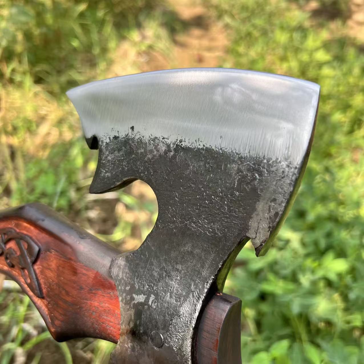 High-quality Carved Nordic Mul - مراجعة Woodworking Hatchet وسعره